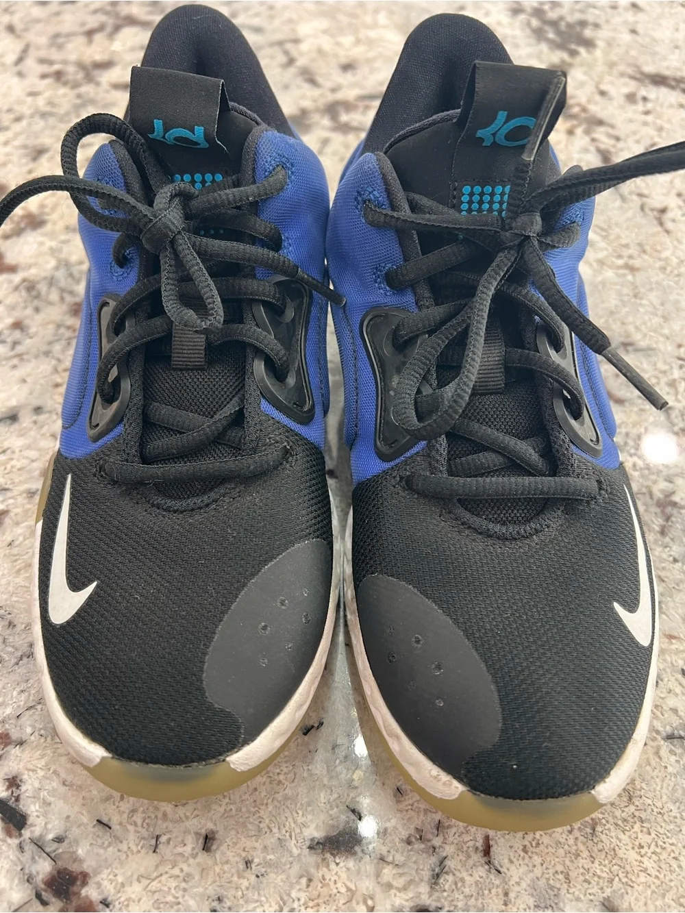 Nike Kids Black and Royal Blue Low-Top Sneakers